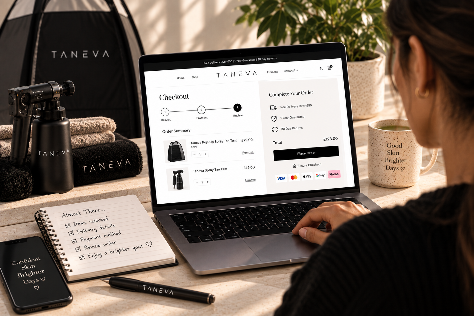 Frictionless Checkout Journey — Reassuring 1-year guarantee and free returns